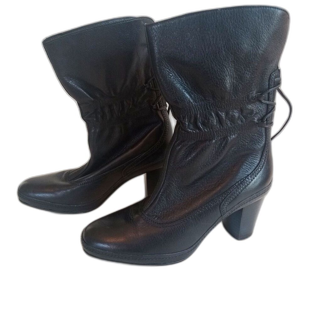 Clarks Artisan Boots Size 5.5 Black Leather Drawstring Detail